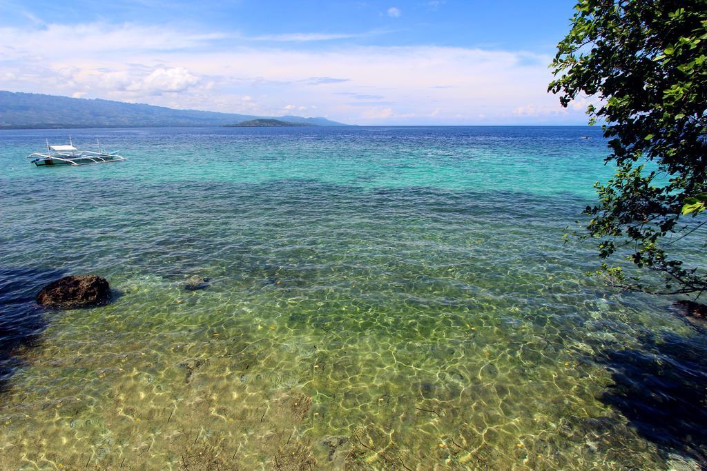 Sampaguita Resort Moalboal Exteriör bild