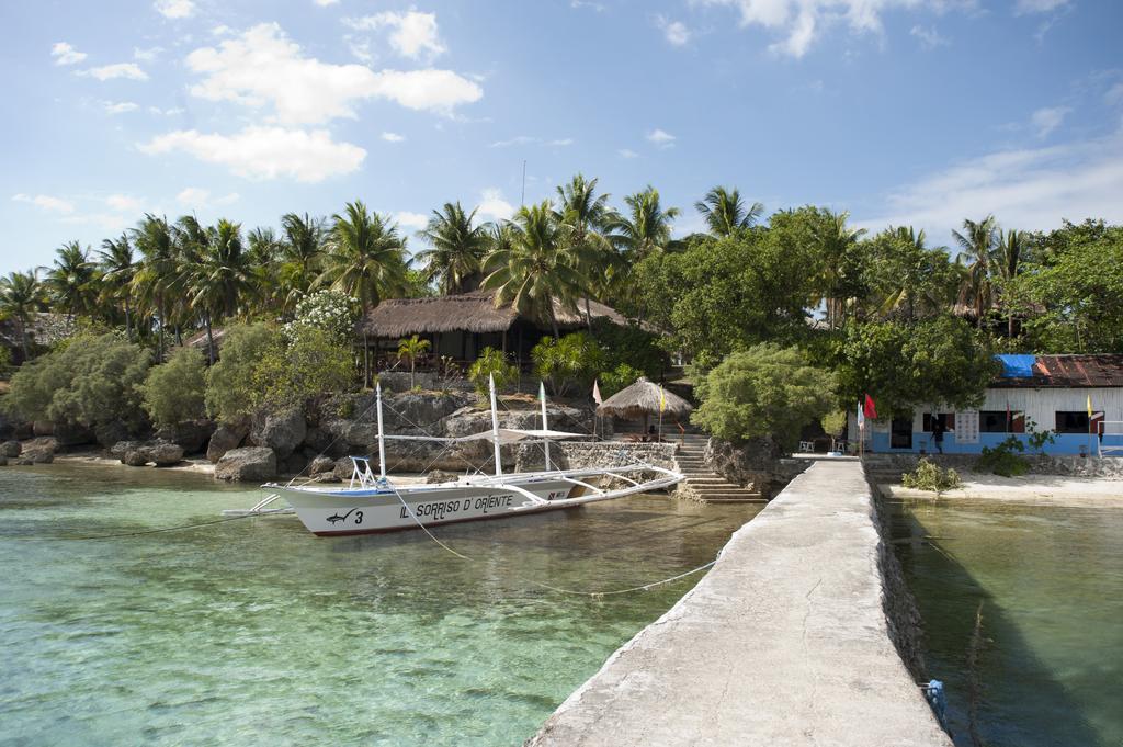 Sampaguita Resort Moalboal Exteriör bild